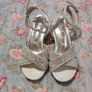 Block Heel Glittery Sandals 6